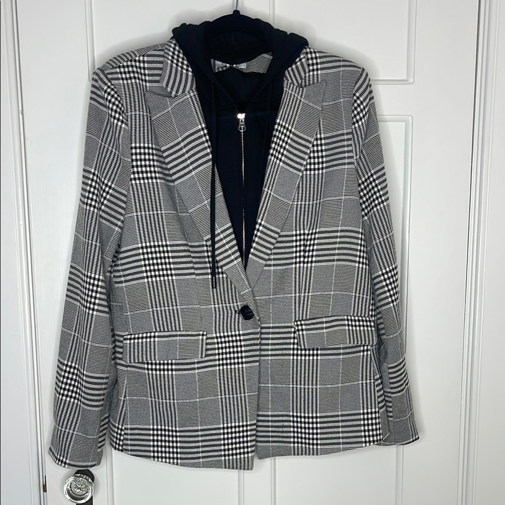 Black and White Checkered blazer removable hoodie dickey insert